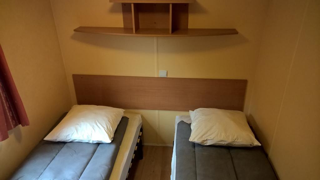 Camping Ibie Lagorce  Camera foto