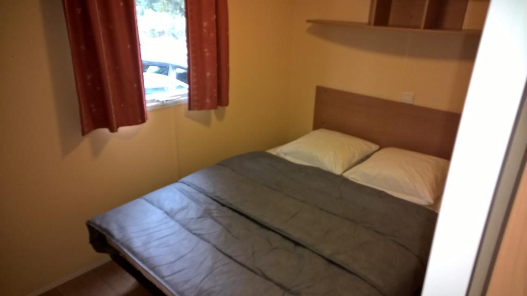 Camping Ibie Lagorce  Camera foto